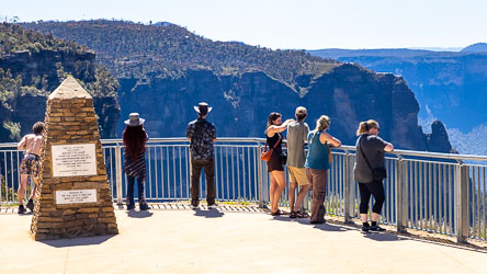 Visitors enjoying the view from Govetts Leap on a brilliant sunny day. [5999]