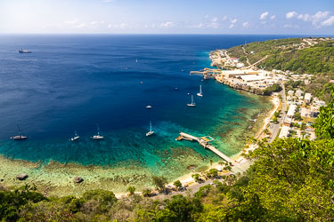 Grand view of Flying Fish Cove as seen from the heights of Territory Day Park. [0074]