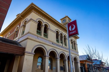 Not every town has its post office still in a heritage building, but Hay has. This was the town`s first courthouse. [5048]