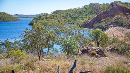 This dam was built in 1958 on the Leichhardt River to create Lake Moodarra and supply potable water to the otherwise parched city of Mt Isa. The lake is popular. for recreation including sailing andf fishing. The name mens `plenty of rain`, which is rather optimistic, also `thunder`. [0847]