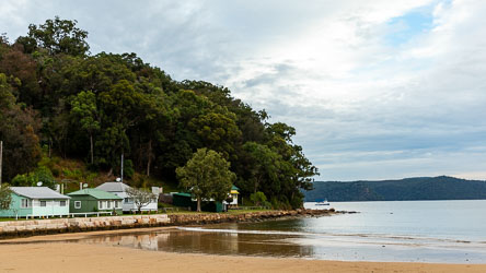 We think these cottages are in the Brisbane Waters National Park and are available for short term rentals. What a site! [0373]