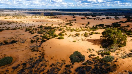 From one edge to the other, it can be seen that the Perry Sandhills are not so big. [0044]