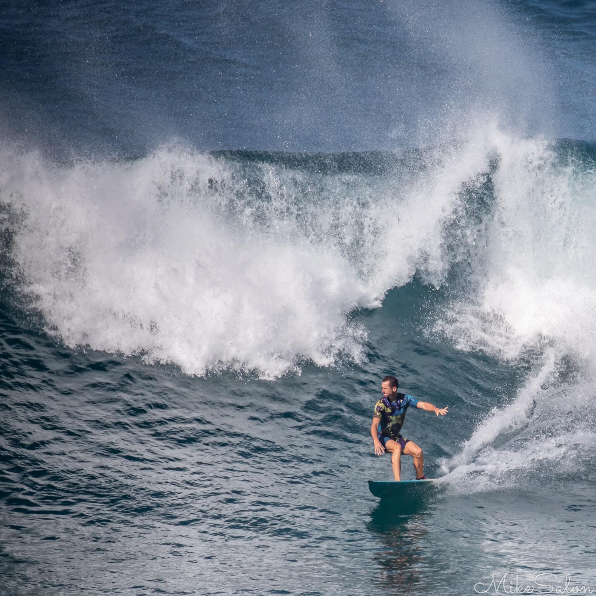 Freak Surf at Bronte : Capable surfer braving rare 4m waves at Sydney's Bronte Beach. (0D0A5635.jpg)<br>Camera: Canon EOS 5D Mark IV