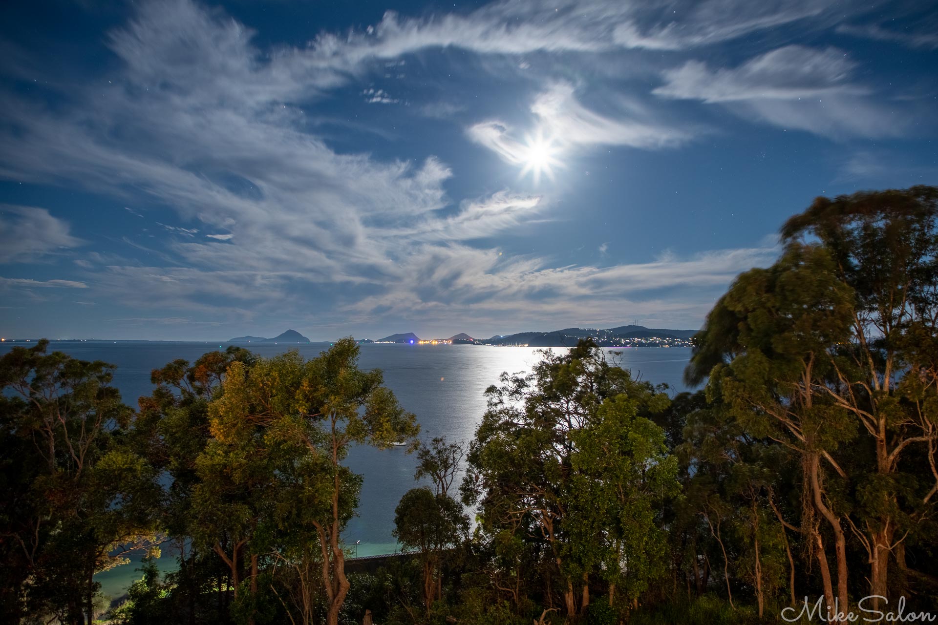 Night : Moonburst over Nelson Bay (0D0A5986-HDR.jpg)