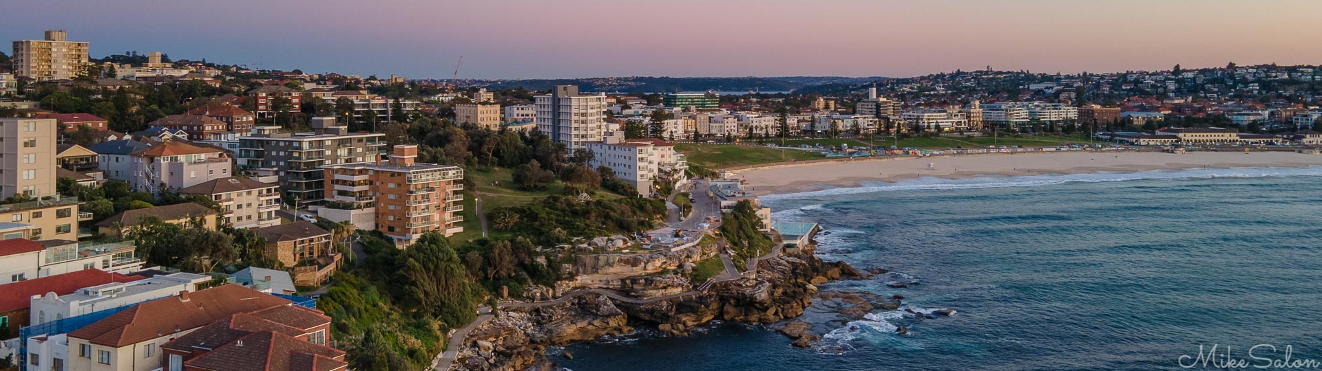 Panorama : Aerial view of Sydney's iconic Bondi Beach immediately after sunrise. (DJI_0191.jpg)