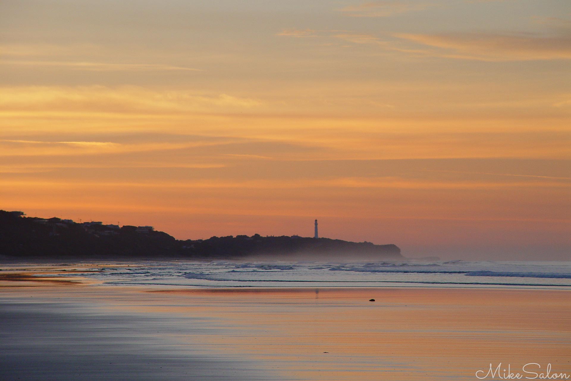 Twilight : Dawn on Eastern View Beach (DawnEVB.jpg)